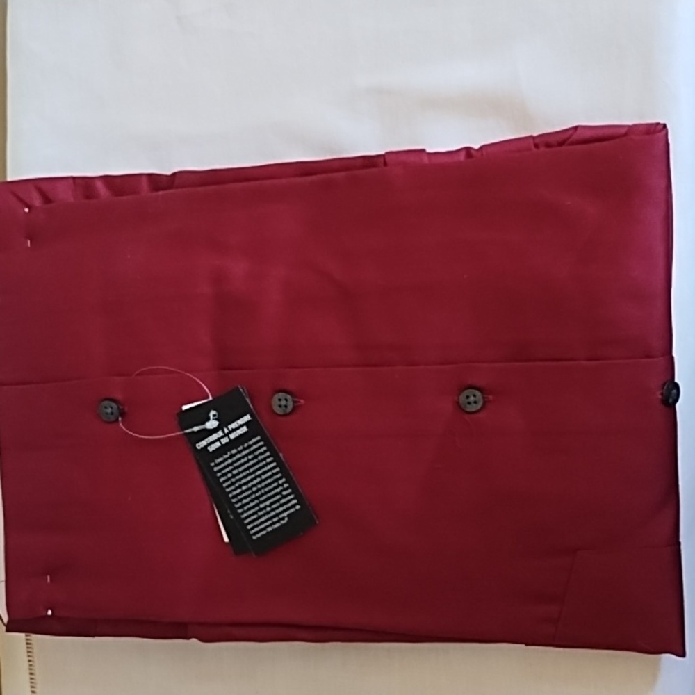 GEOFFREY BEENE SHIRT, REGULAR FIT, BURGUNDY, STILL IN PACKAGE, SZ 17 1/2 34/35 - Picture 4 of 10